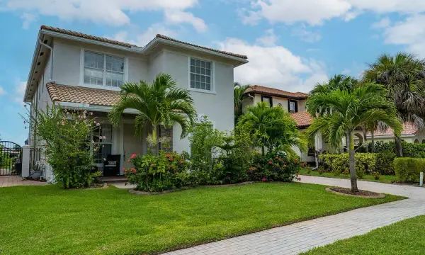 156 Catania Way, Royal Palm Beach, FL 33411