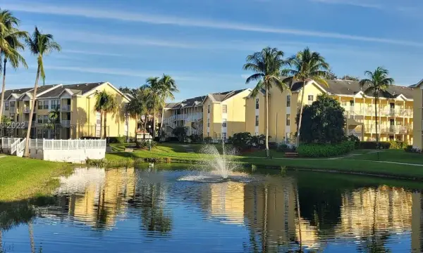 6347 La Costa Drive E, Boca Raton, FL 33433