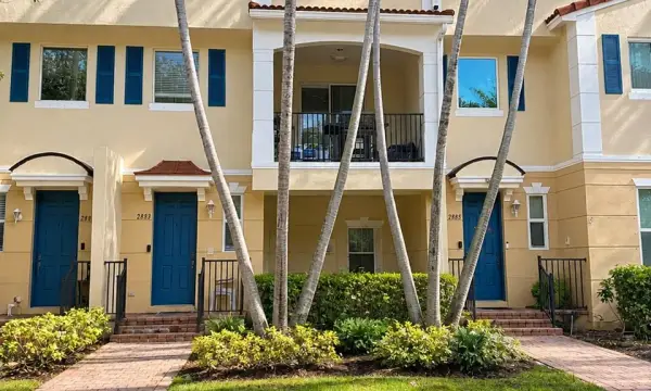 2883 S Oasis Drive, Boynton Beach, FL 33426