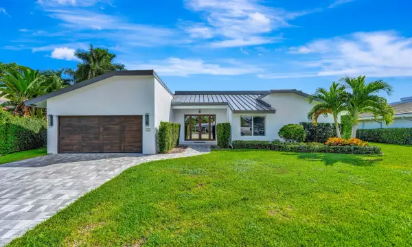 643 Lakewoode Circle E, Delray Beach, FL 33445