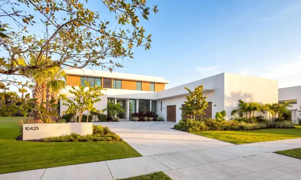 10425 Bernina Drive, Palm Beach Gardens, FL 33412