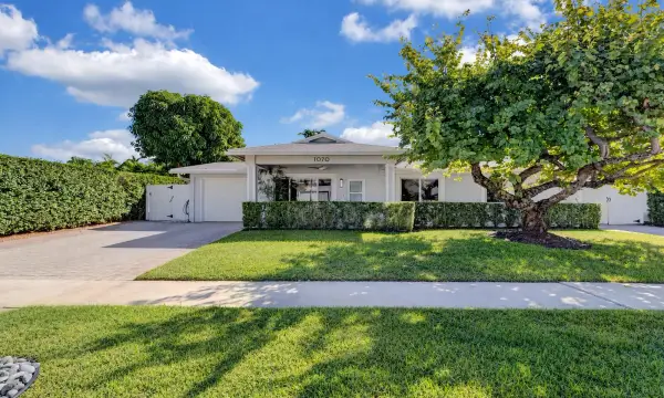 1070 NE 2nd Terrace, Boca Raton, FL 33432
