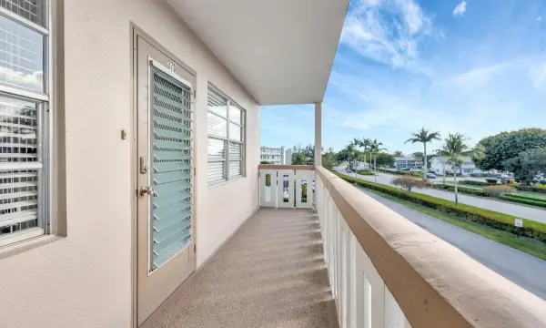 373 Wellington J, West Palm Beach, FL 33417