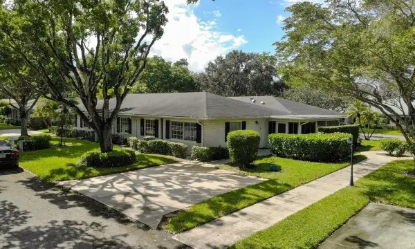 10137 S 42nd Avenue S 153, Boynton Beach, FL 33436