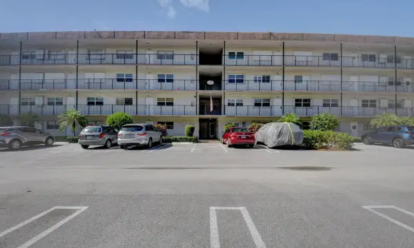2002 S Federal Highway 408, Boynton Beach, FL 33435