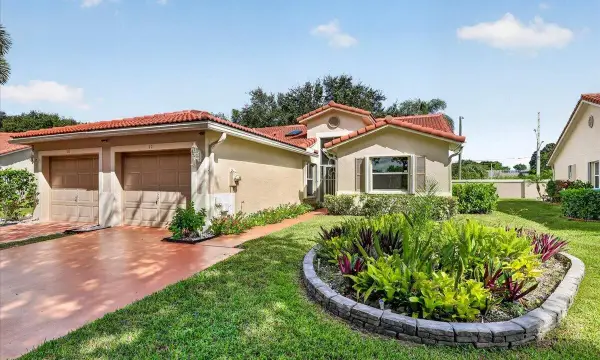 17 Sausalito Drive, Boynton Beach, FL 33436