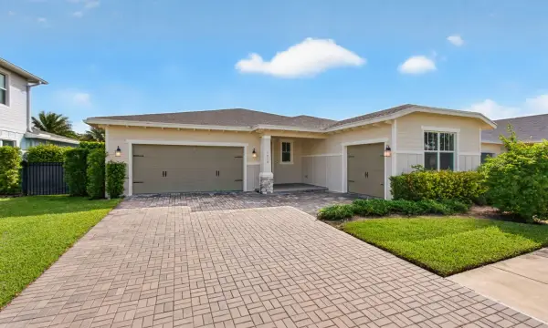 1218 Timber Reap Trail, Loxahatchee, FL 33470