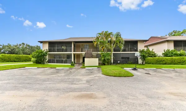 4191 S 57th Avenue D, Greenacres, FL 33463