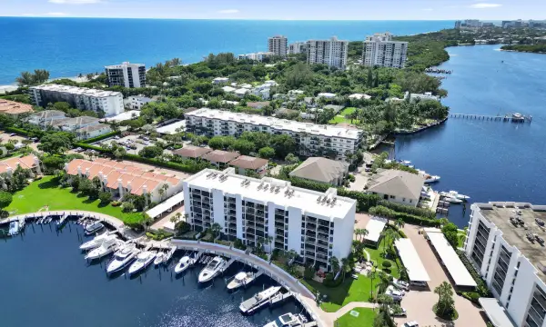 2687 N Ocean Boulevard 601, Boca Raton, FL 33431