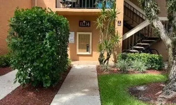 11234 Green Lake Drive 102, Boynton Beach, FL 33437