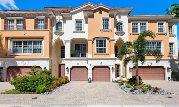 613 NE Francesca Lane, Boca Raton, FL 33487