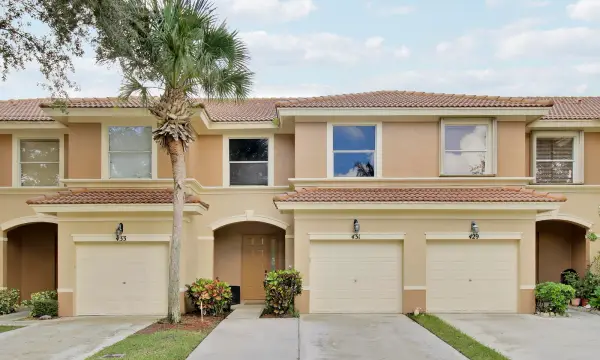 431 Rainbow Springs Terrace, Royal Palm Beach, FL 33411