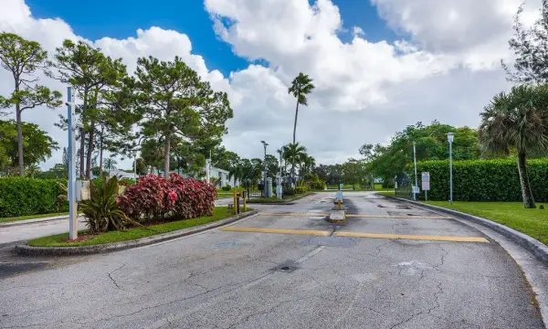 3612 Alder Drive B3, West Palm Beach, FL 33417