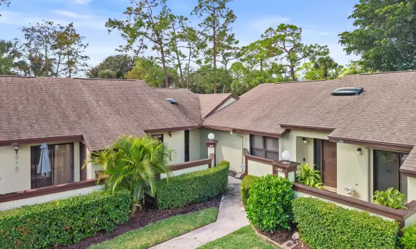493 Iron Forge Court, Royal Palm Beach, FL 33411