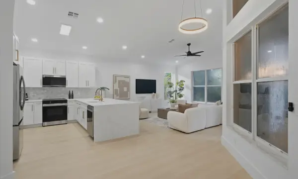13106 Alhambra Lake Circle, Delray Beach, FL 33446