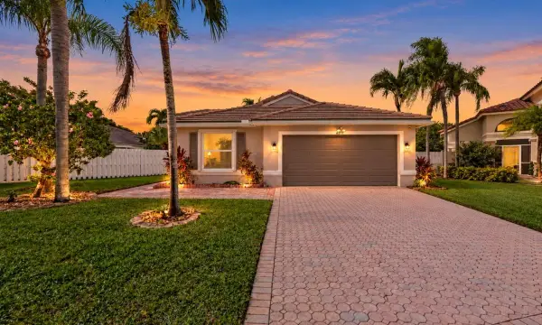 6277 Barton Creek Court, Lake Worth, FL 33463