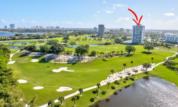 2000 Presidential Way 902, West Palm Beach, FL 33401