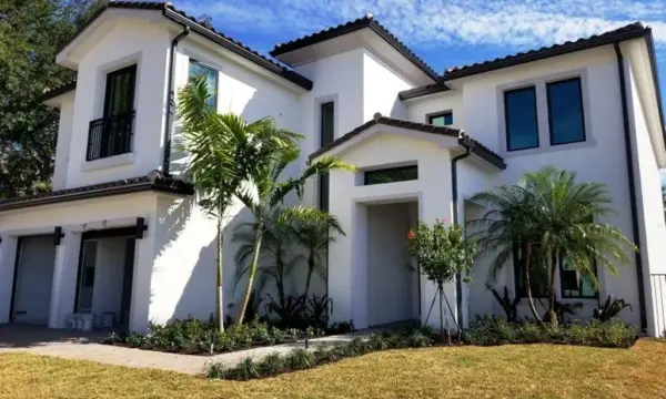 5704 Ashwood Circle, Hollywood, FL 33312