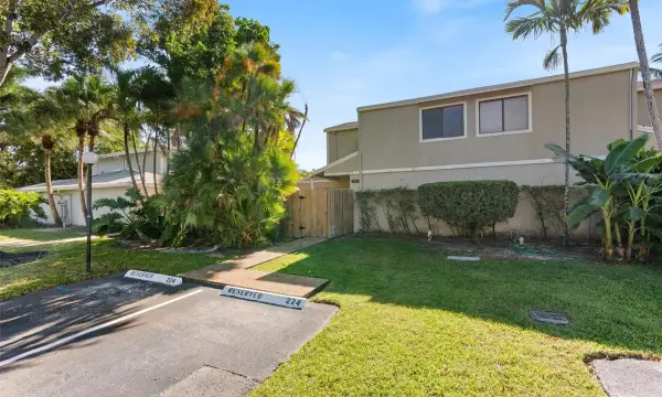 722 NW 132nd Terrace 722, Plantation, FL 33325