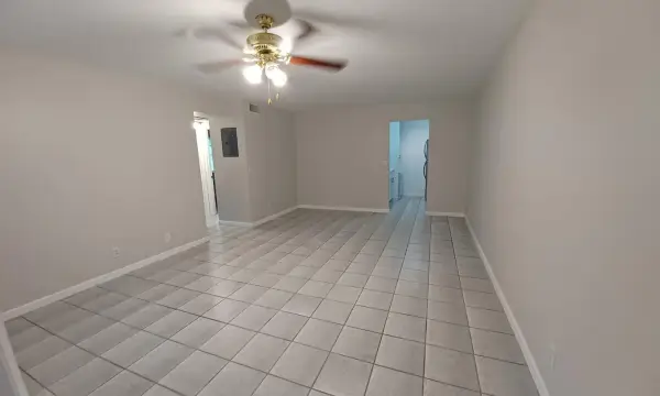 10036 Twin Lakes Drive 37f, Coral Springs, FL 33071