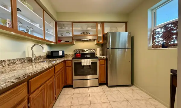 2800 NW 47th Terrace 403b, Lauderdale Lakes, FL 33313