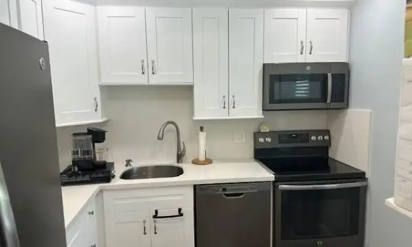 7410 NW 1st Street 207, Margate, FL 33063