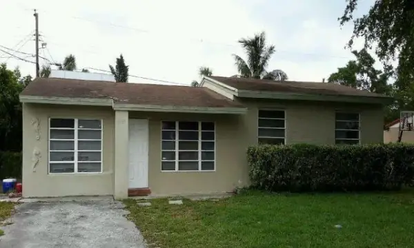 6441 SW 16th Street, Pompano Beach, FL 33068