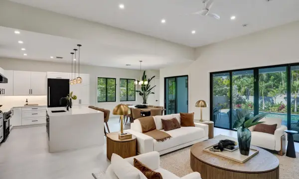 1523 NE 17th Way, Fort Lauderdale, FL 33304