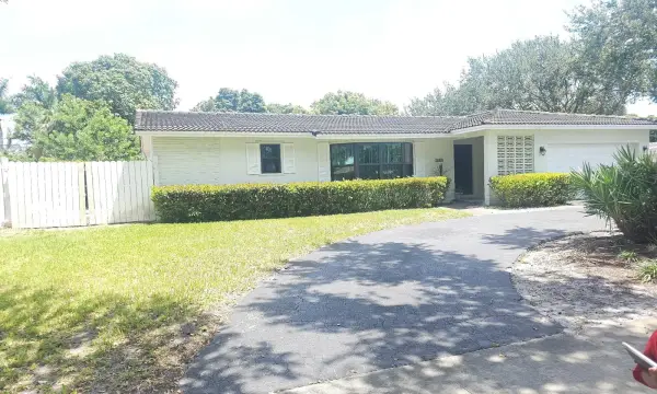 5501 SW 7th Street, Plantation, FL 33317