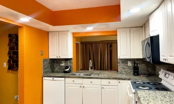 4521 NW 6th Street, Plantation, FL 33317