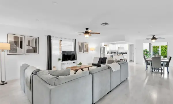 214 SE 6th Street, Dania Beach, FL 33004