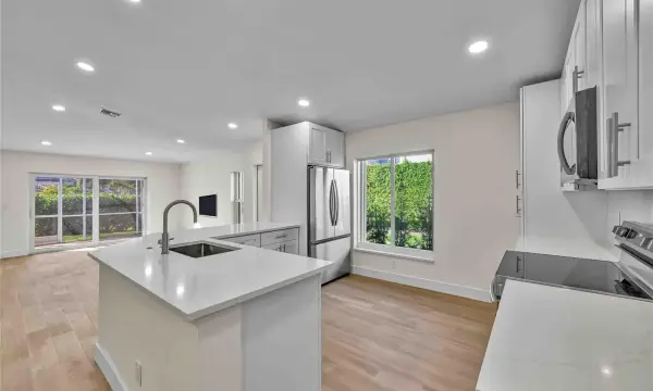 11766 NW 57th Street, Coral Springs, FL 33076