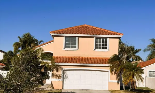 322 SW 193rd Avenue, Pembroke Pines, FL 33029
