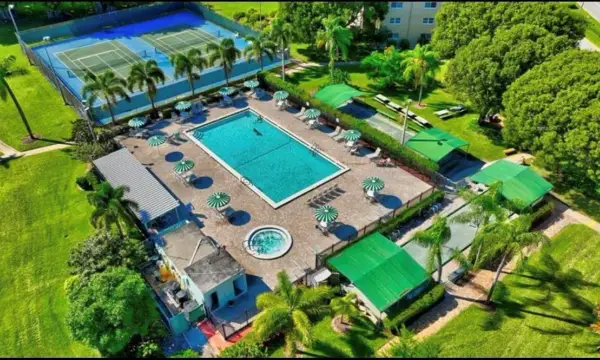2615 NE 3rd Court 217, Boynton Beach, FL 33435
