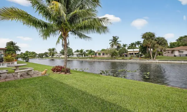 4305 NW 49th Drive, Tamarac, FL 33319