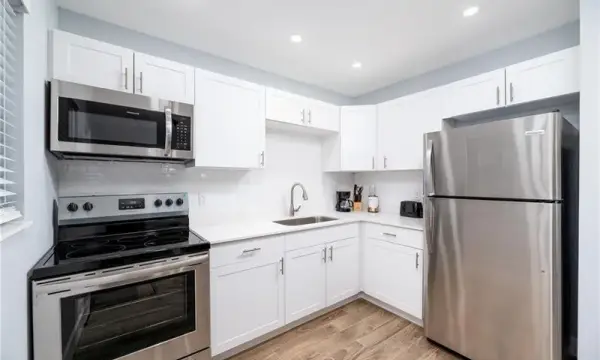 628 SW 14th Terrace, Fort Lauderdale, FL 33312