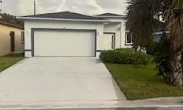 2987 NW 9th Street, Fort Lauderdale, FL 33311