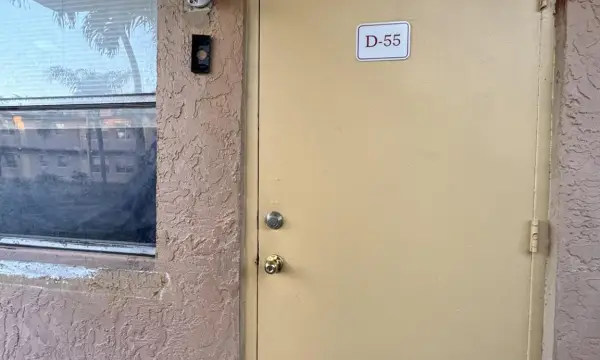 101 NE 41st Street 55d, Oakland Park, FL 33334