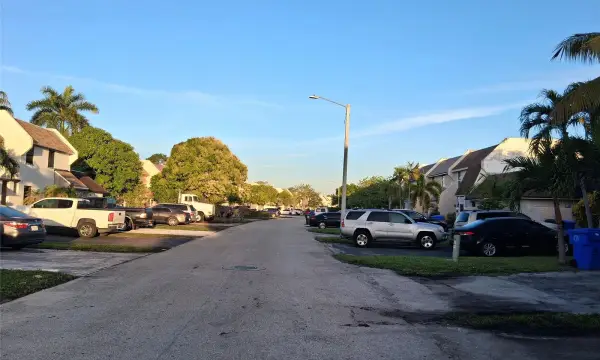 1349 Seaview, North Lauderdale, FL 33068