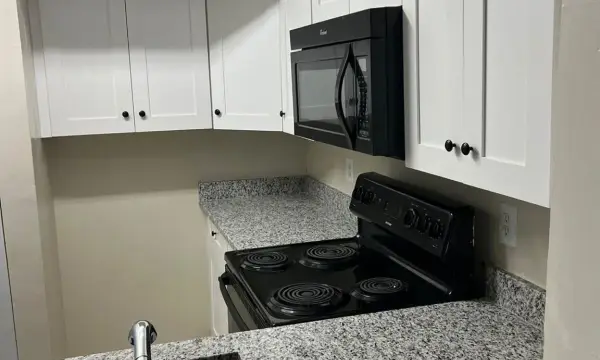 7027 W Sunrise Boulevard 7027, Plantation, FL 33313