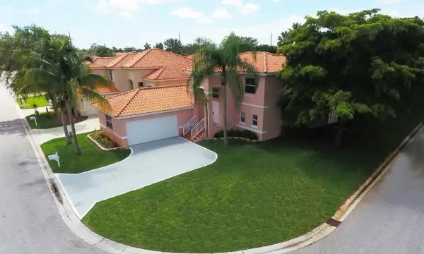 6602 Geneva Street, Lake Worth, FL 33467