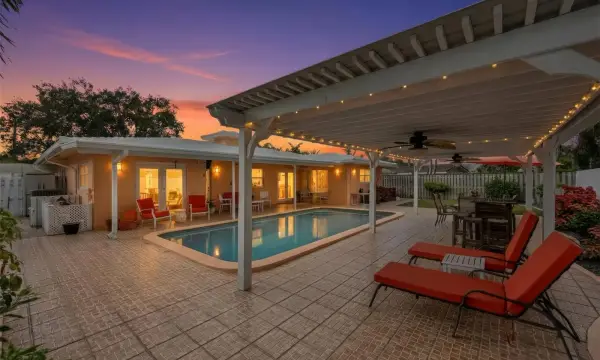 5284 NE 18th Terrace, Fort Lauderdale, FL 33308