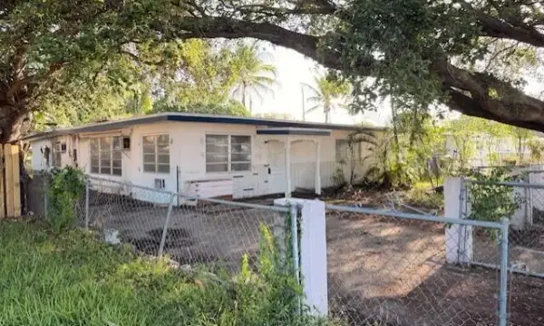 6309 Hayes Street, Hollywood, FL 33024