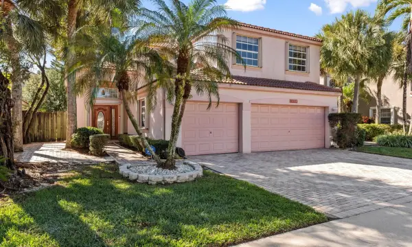 10320 NW 10th Court, Plantation, FL 33322