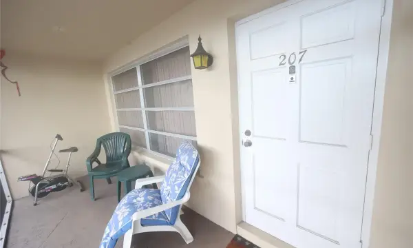 601 Pine Drive 207, Pompano Beach, FL 33060