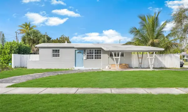4291 NW 10th Terrace, Fort Lauderdale, FL 33309