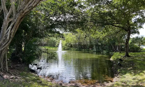 9999 Summerbreeze Drive 105, Sunrise, FL 33322