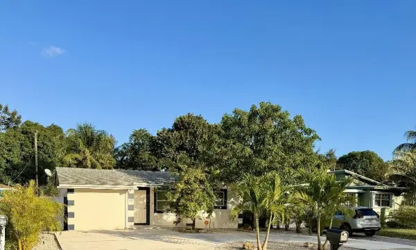 1130 NW 7th Avenue, Fort Lauderdale, FL 33311