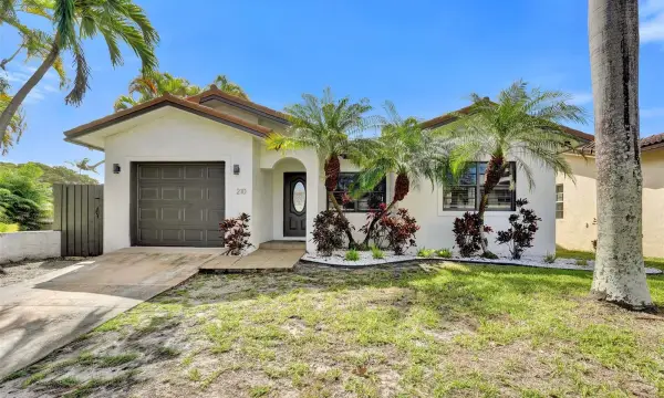 210 SE Park Street, Dania Beach, FL 33004