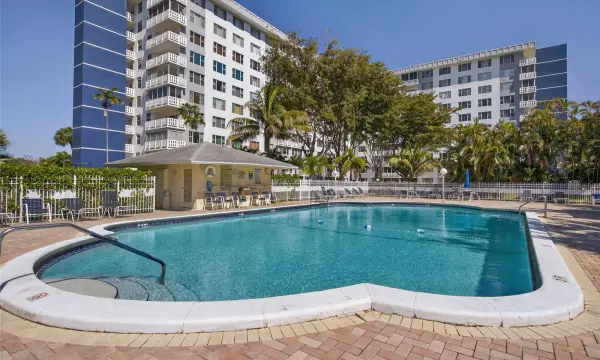 4400 Hillcrest Drive 704, Hollywood, FL 33021